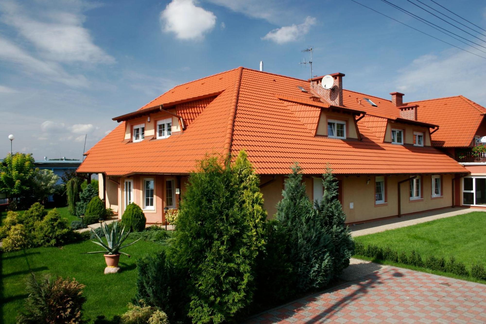 Villa Justina Charzykowy Buitenkant foto