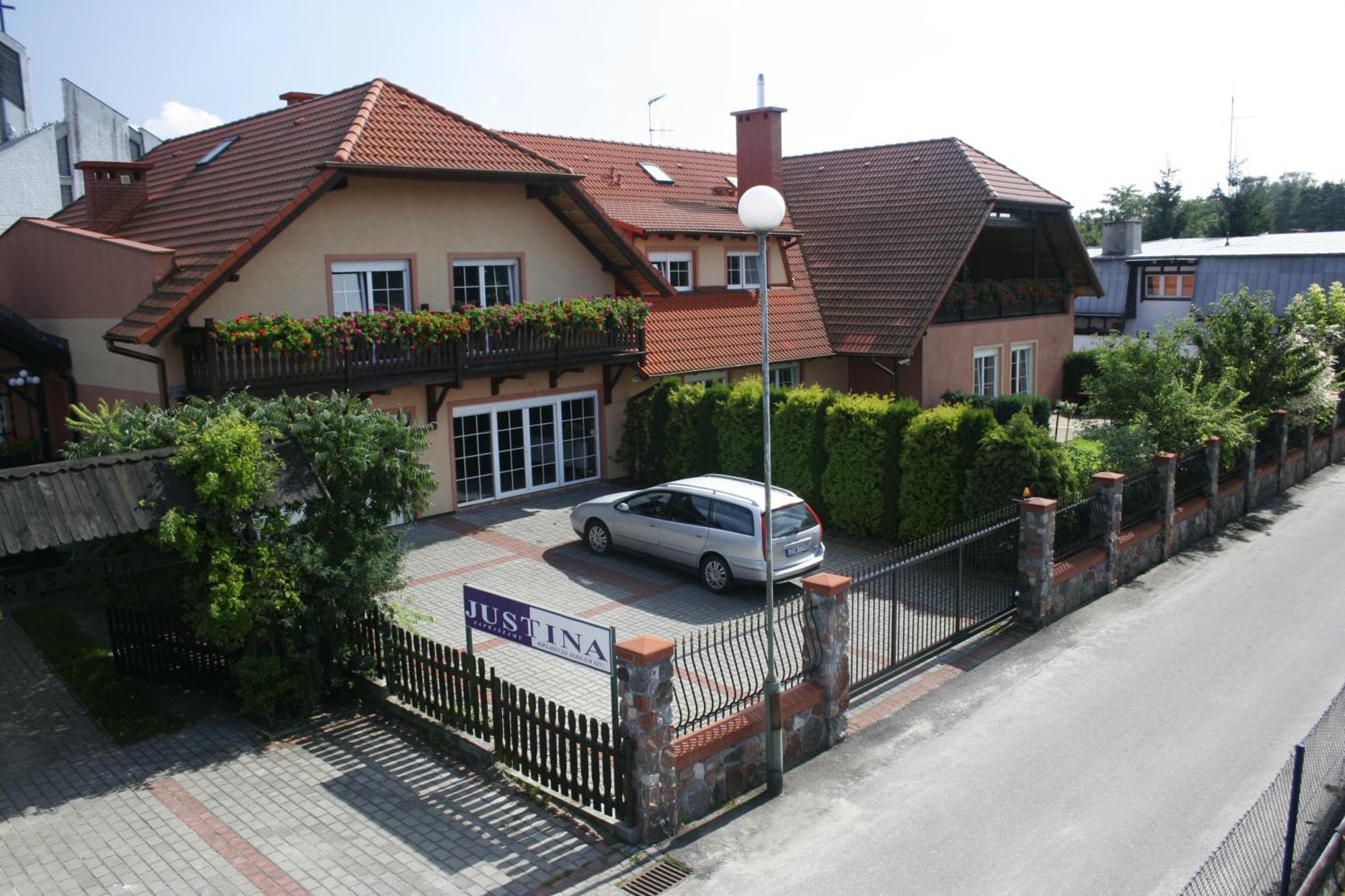 Villa Justina Charzykowy Buitenkant foto